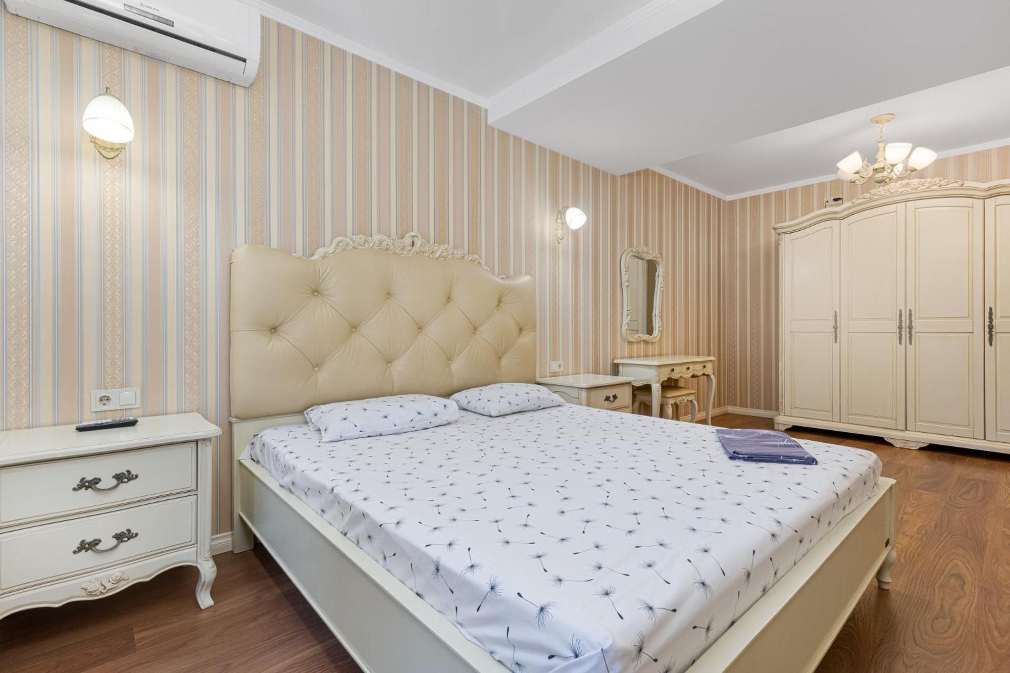 Deribasivska 10 Luxury Apartment Odesa Exterior foto